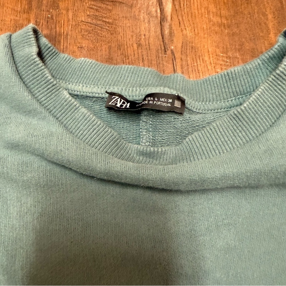Zara “Made of Stardust” Cropped Sweatshirt | Women’s Large - Picture 3 of 6